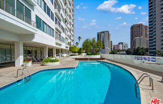 Studio, 1 bath, 600 sqft, $3,495, Unit 1012
