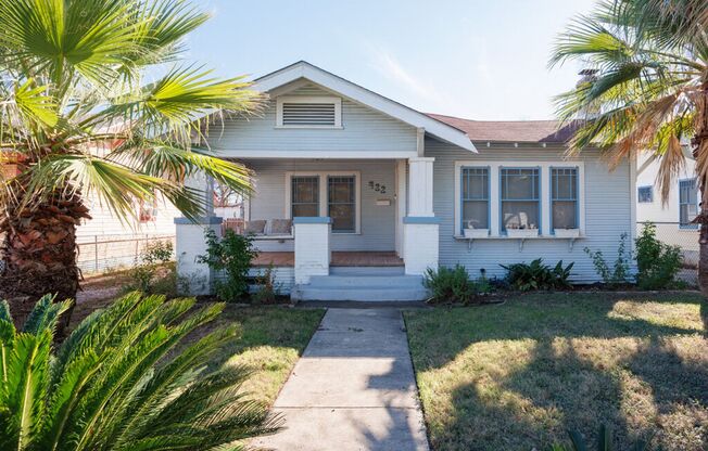 Historic craftsman style home located in Tobin Hill and close to SAC