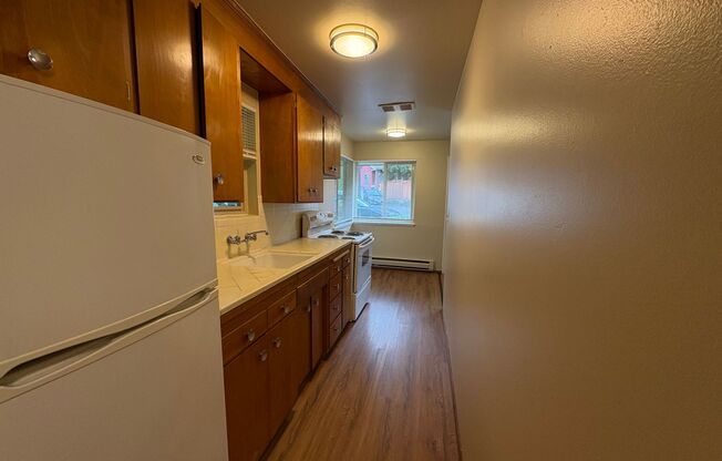 California Avenue Apartments