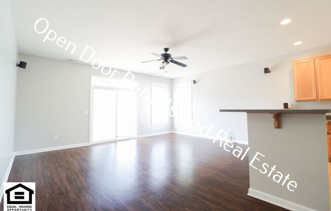 3 beds, 2 baths, $2,200