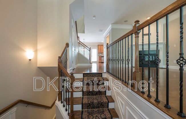 2315 LIMEHURST DR NE