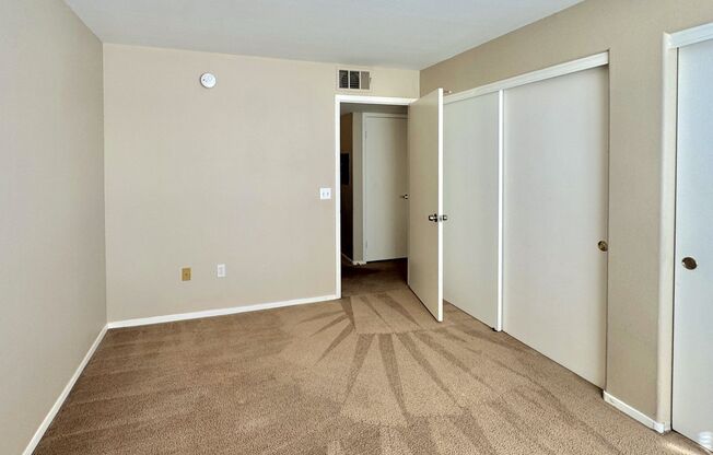 2 beds, 2 baths, $1,210, Unit # 2089