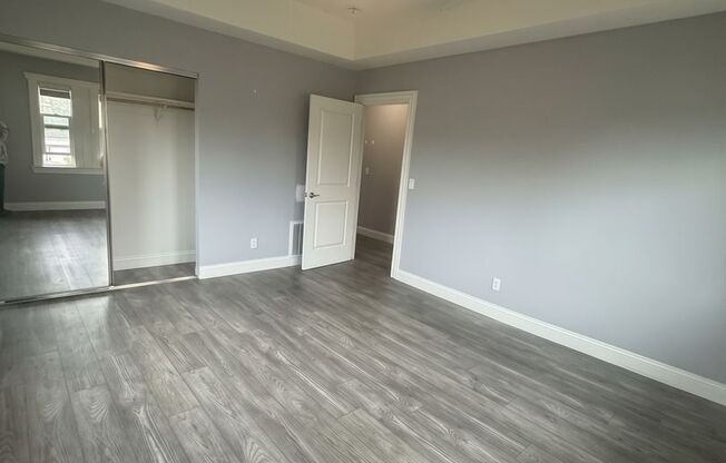 74 N 10th St
