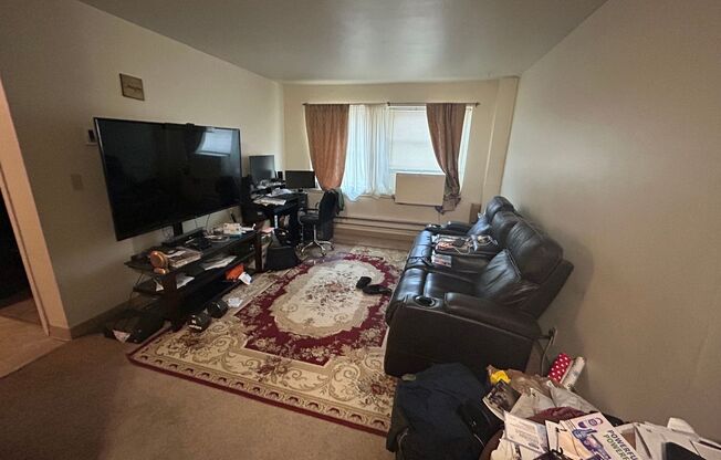 1 bed, 1 bath, $875, Unit 310