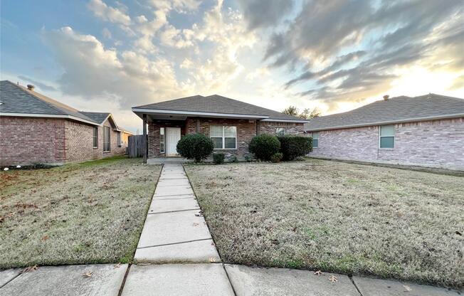 703 DONNY BRK DR