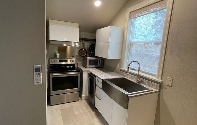 Beautiful, Brand New 1 Bedroom, 1 Bath ADU Home