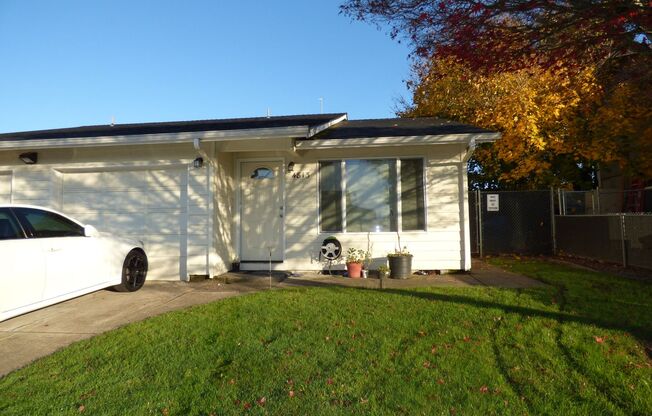 4811-4813 Cougar Ct SE Salem, OR 97317