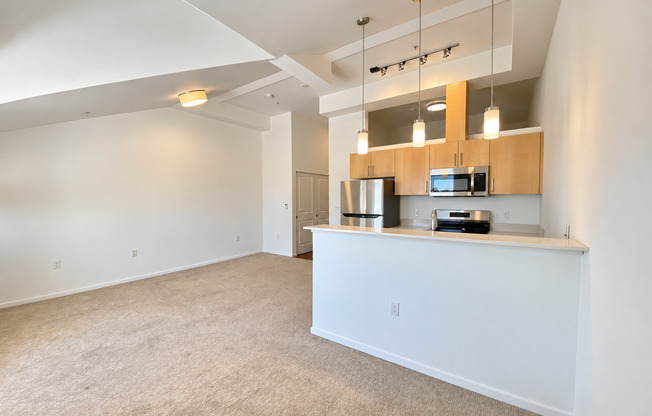 1 bed, 1 bath, 600 sqft, $2,295, Unit 1505-A