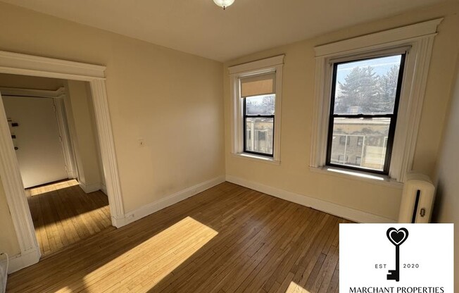 1136 COMMONWEATH AVE