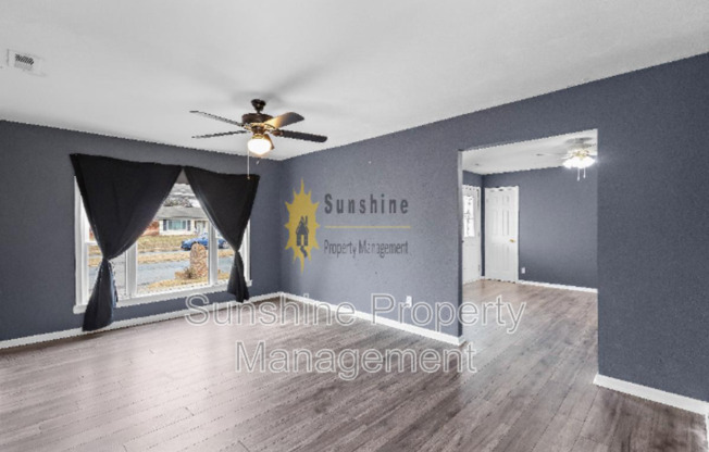 3017 CAMELOT BLVD
