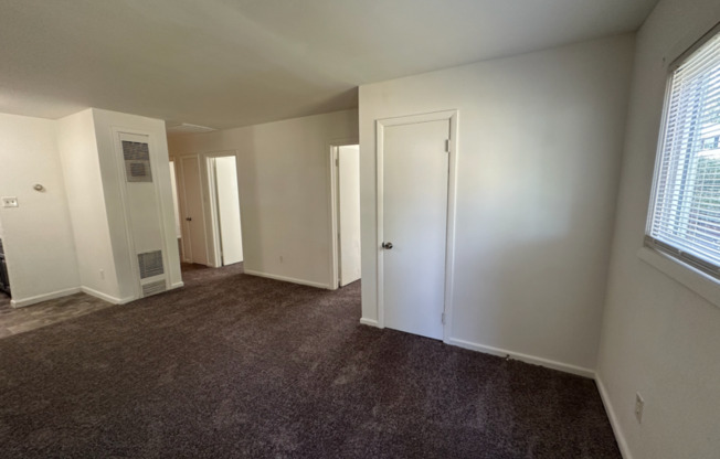 3301 BR AVE