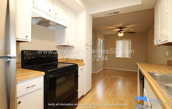 CHARMING 2BR/2BA CONDO W/ GARAGE