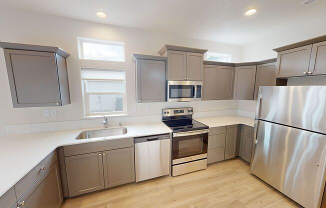 3 beds, 2 baths, 1,064 sqft, $1,895, Unit 349 Arissa