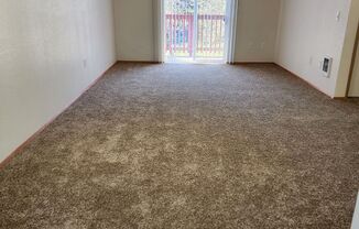 2 beds, 1 bath, 930 sqft, $1,299