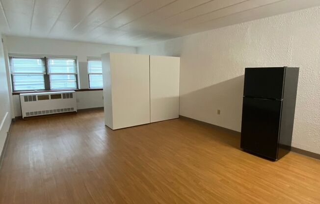 140 W. Gorham