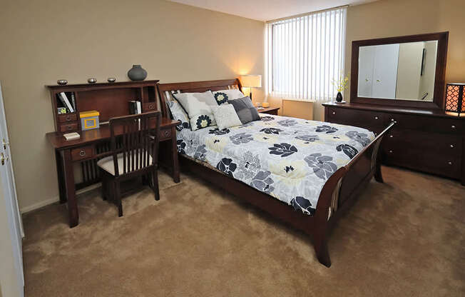 2 Bedroom 1 Bath Model Suite Bedroom at Harbor Crest Apartments in Euclid OH