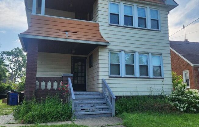 3806 HIGHLAND AVE