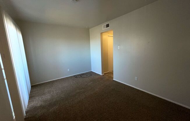 1 bed, 1 bath, 575 sqft, $944, Unit 303