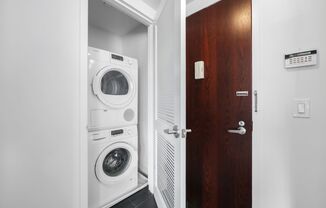 Gateway - 2/Bedroom Corner
