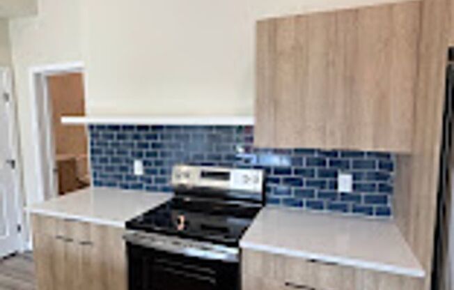 2 beds, 2 baths, 720 sqft, $1,849, Unit 820 #305