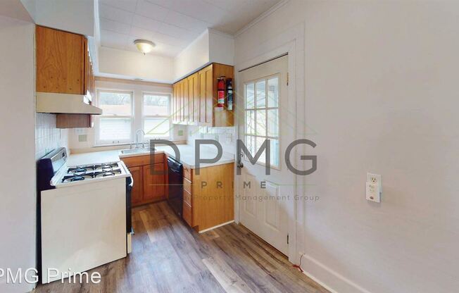 6140 Worthmore Ave.