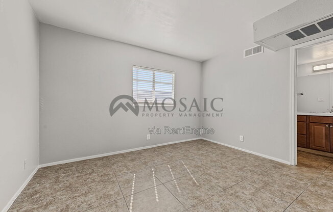 1 bed, 1 bath, $699, Unit 107