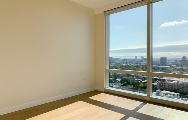 1 bed, 1 bath, 815 sqft, $5,500, Unit 27H