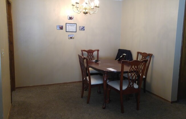 2 beds, 2 baths, $1,125