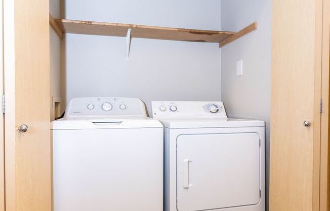 1 bed, 1 bath, 728 sqft, $1,675, Unit D304