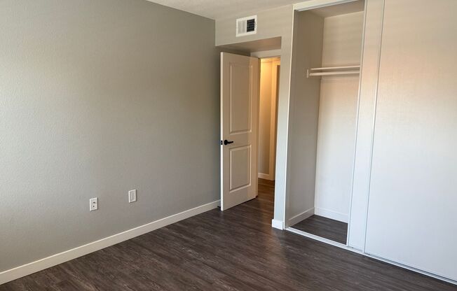 2 beds, 1 bath, 853 sqft, $2,615, Unit 6G