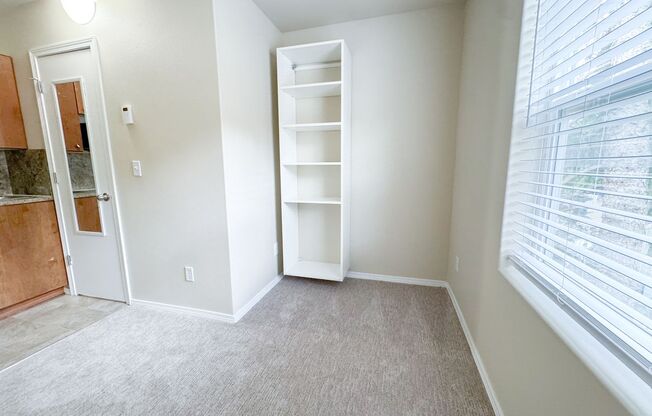 Studio, 1 bath, 146 sqft, $1,125, Unit 1D