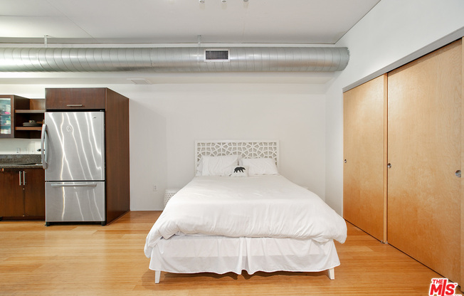 1 bed, 1 bath, 1,100 sqft, $2,850, Unit 506