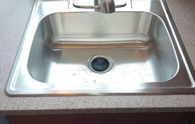 3 beds, 1.5 baths, 1,300 sqft, $2,399, Unit 214-788B