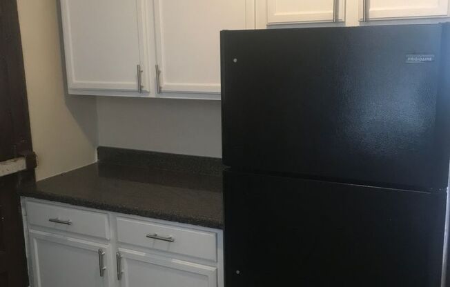 6315 S California LLC