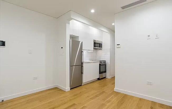 100 FORSYTH ST
