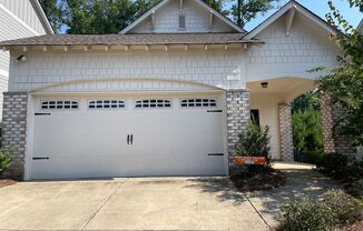 3 beds, 2 baths, $2,395