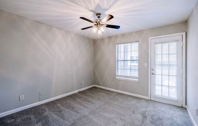 2 beds, 2 baths, 1,000 sqft, $1,450, Unit 2041