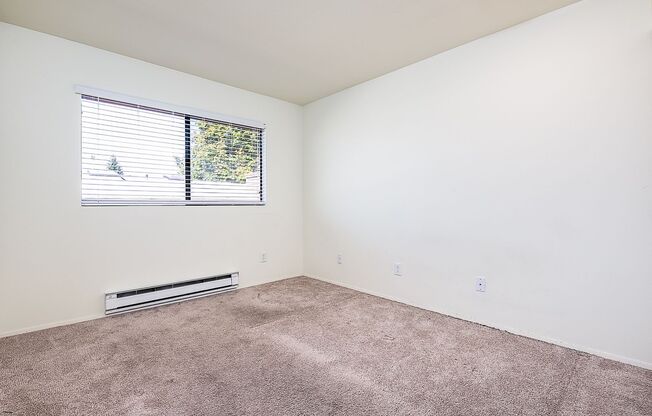 1 bed, 1 bath, 648 sqft, $1,700, Unit 1-308