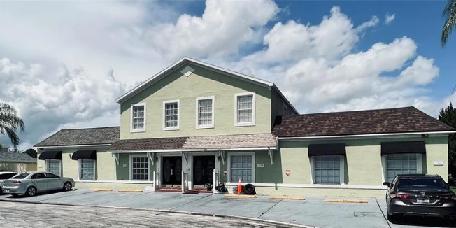 1005 UNIVERSAL REST PL