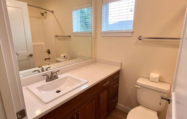 Studio, 1 bath, 448 sqft, $1,400, Unit B301