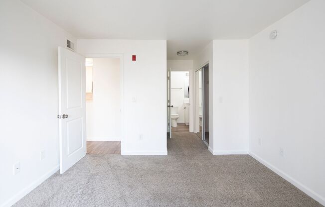 2 beds, 2 baths, 965 sqft, $2,995, Unit 138