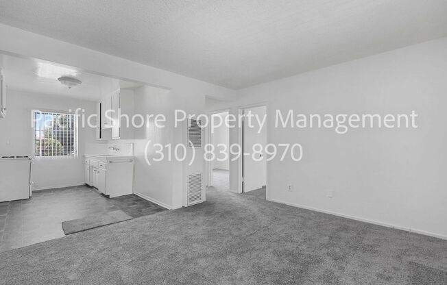 8700 Normandie Apartments