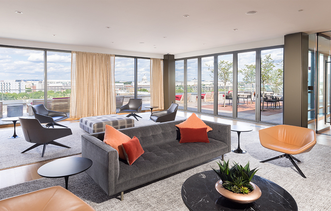 Rooftop resident lounge featuring expansive views of Washington D.C.