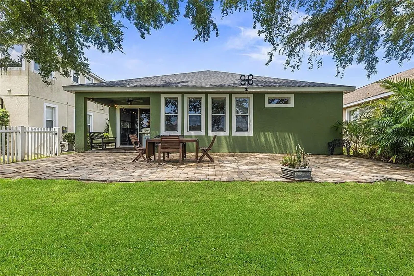 Windermere single family house with water view and no rear neighbors!