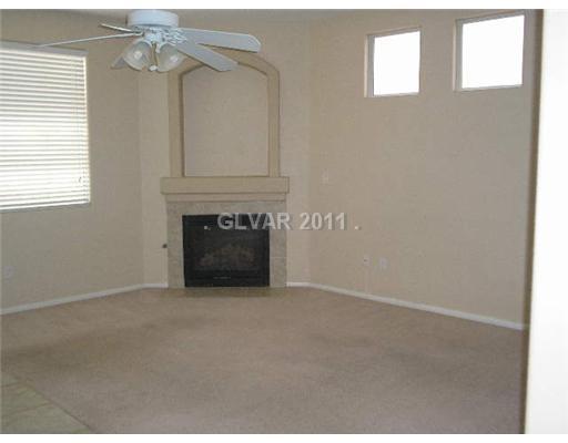 4 beds, 3 baths, $2,500