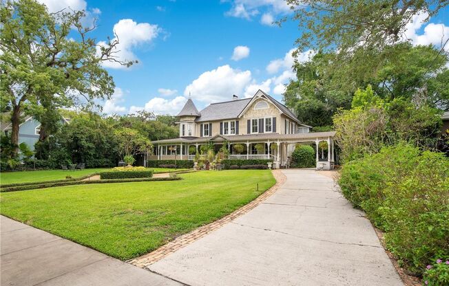 Queen Anne Victorian Estate