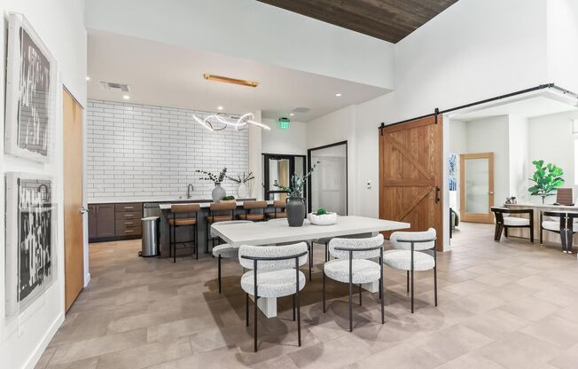 2 beds, 2 baths, 956 sqft, $1,795, Unit B051