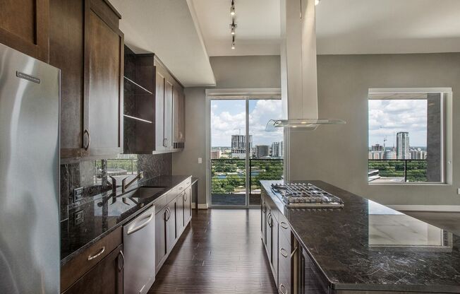 2 beds, 2.5 baths, 2,171 sqft, $9,728, Unit 1910