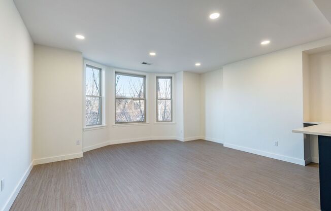 1 bed, 1 bath, 886 sqft, $2,286, Unit C-204
