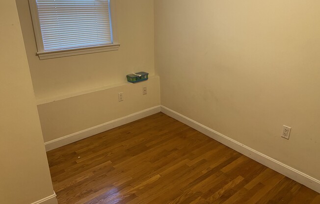 419 SOMERVILLE AVE
